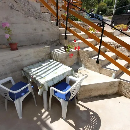 By The Sea Valun, Cres - 8081 דירה