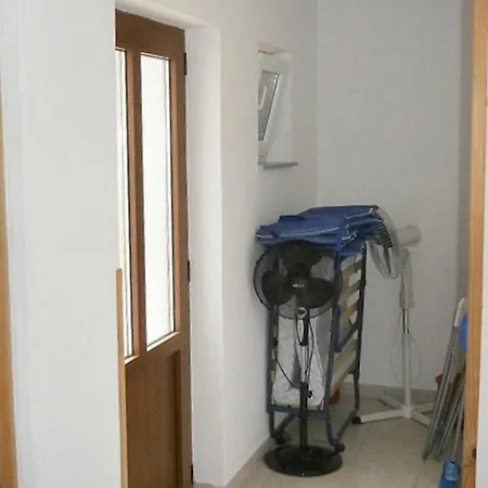 公寓 By The Sea Valun, Cres - 8081 *