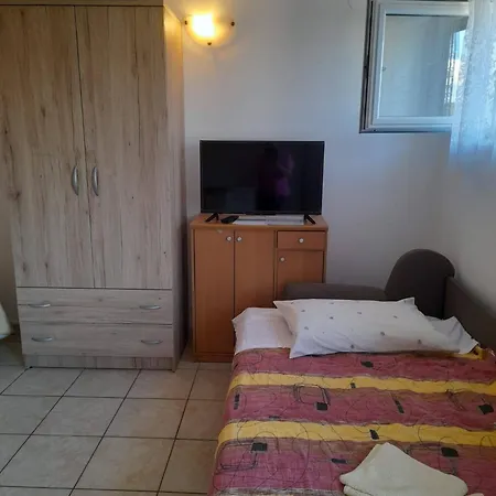 公寓 By The Sea Valun, Cres - 8081