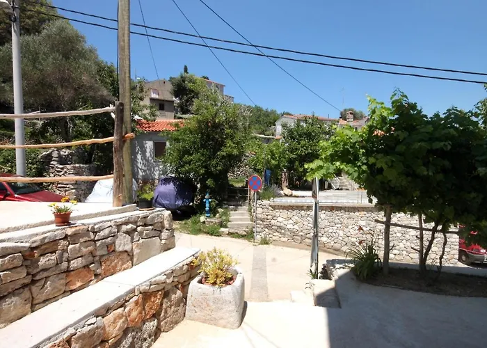 By The Sea Valun, Cres - 8081 Appartement Valun