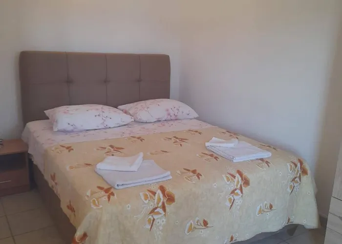 By The Sea Valun, Cres - 8081 Appartement Valun