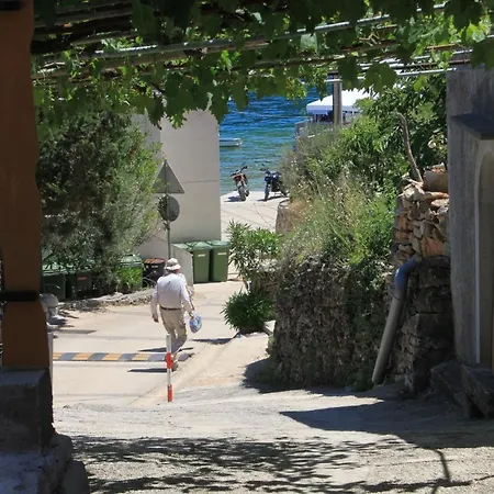 By The Sea Valun, Cres - 8081